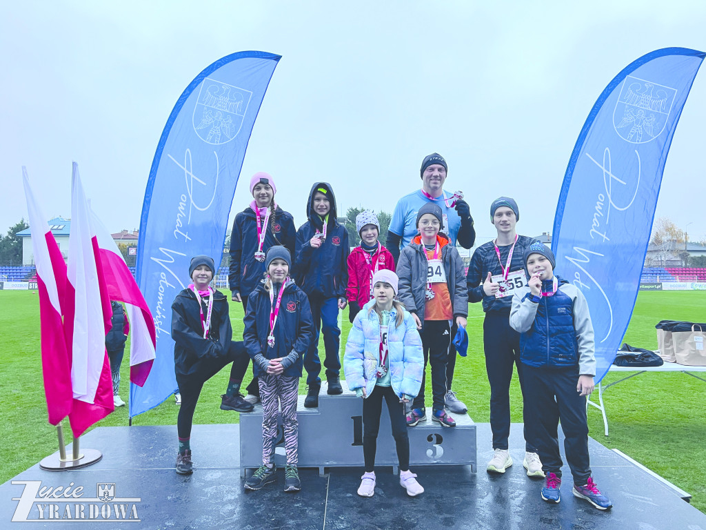 Biegacze z LKS Osuchów na podium