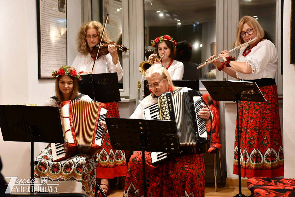 Radosny i muzyczny finał projektu o Ogińskim