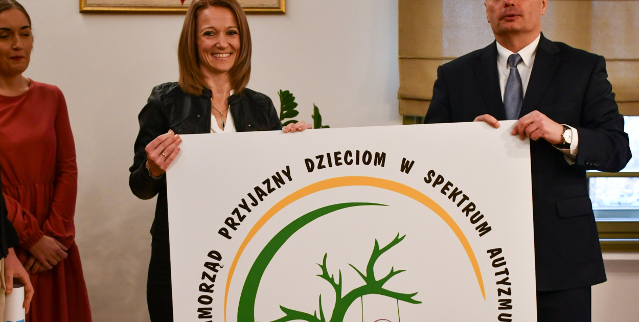 Odkrywcy Talentów edukują Żyrardów o autyzmie