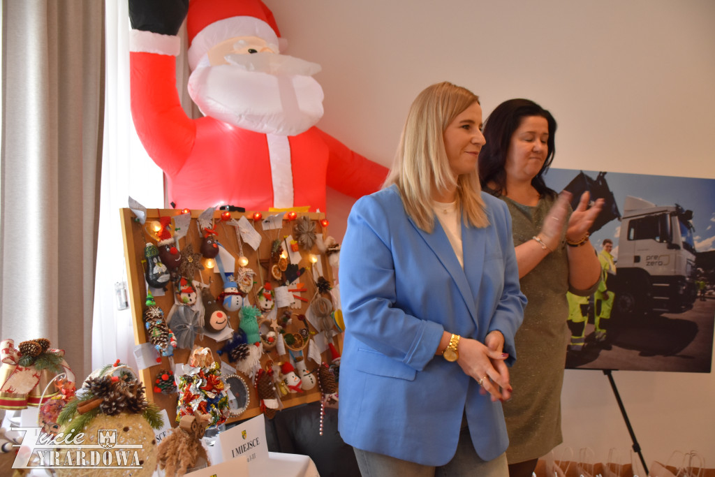 W Puszczy Mariańskiej Choinka powiedziała WOW!!!