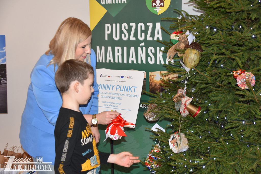 W Puszczy Mariańskiej Choinka powiedziała WOW!!!