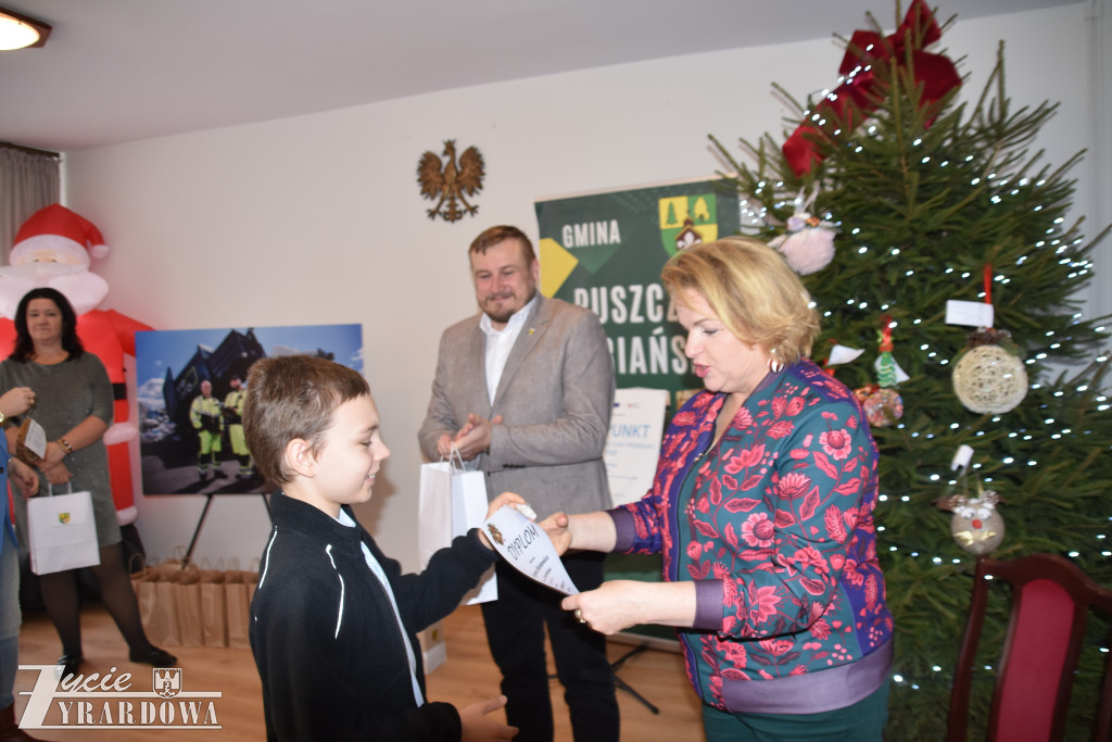 W Puszczy Mariańskiej Choinka powiedziała WOW!!!