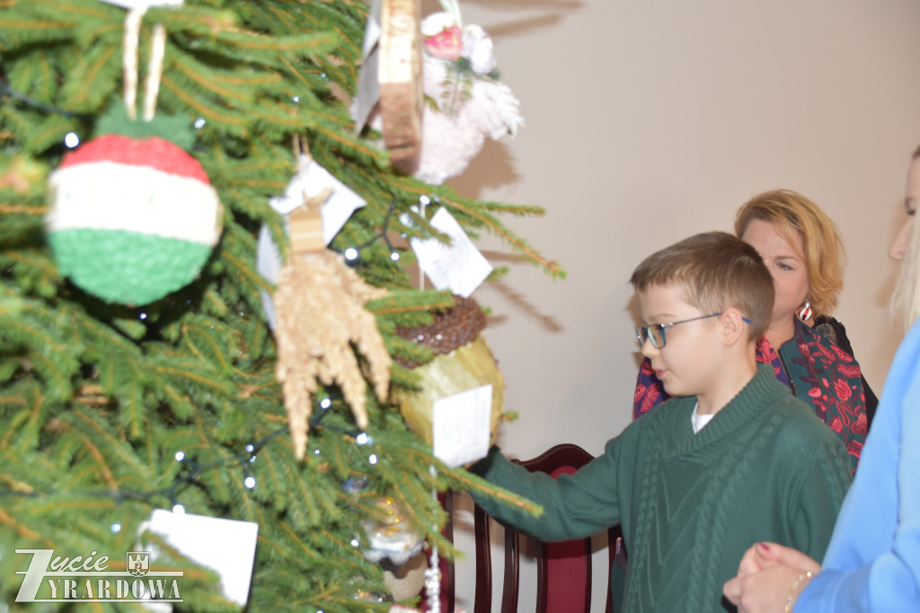 W Puszczy Mariańskiej Choinka powiedziała WOW!!!