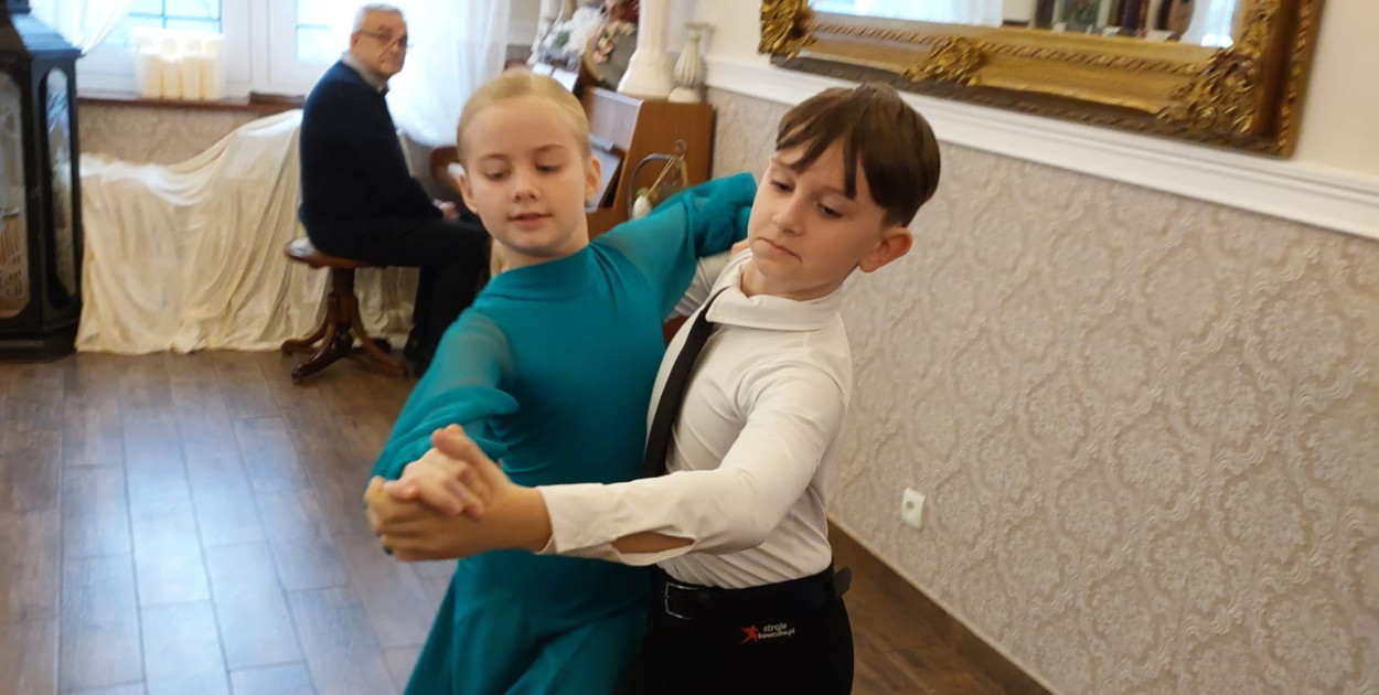 Uczniowie SP 6 zachwycili seniorów swoimi pasjami