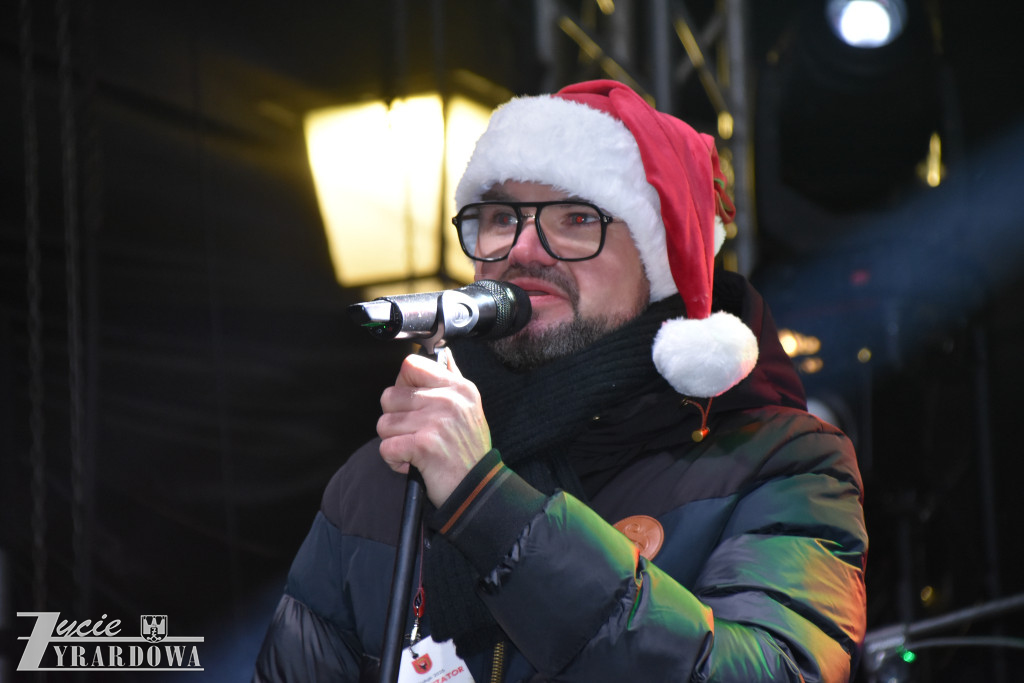 Mikołajki z Gwiazdami w Wiskitkach w bajkowej scenerii