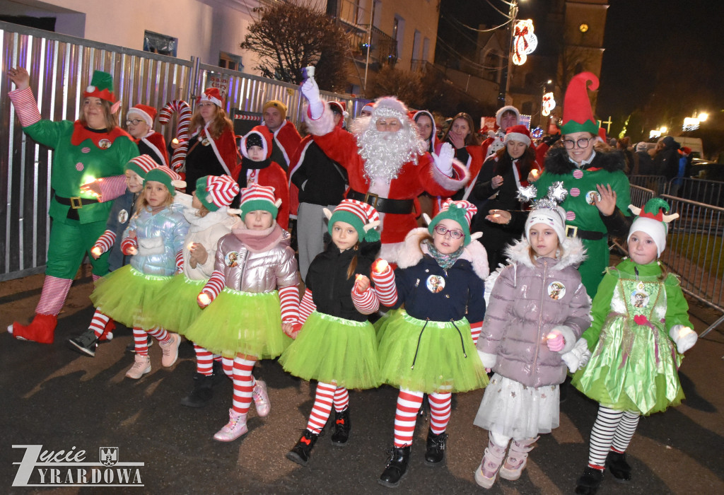 Mikołajki z Gwiazdami w Wiskitkach w bajkowej scenerii
