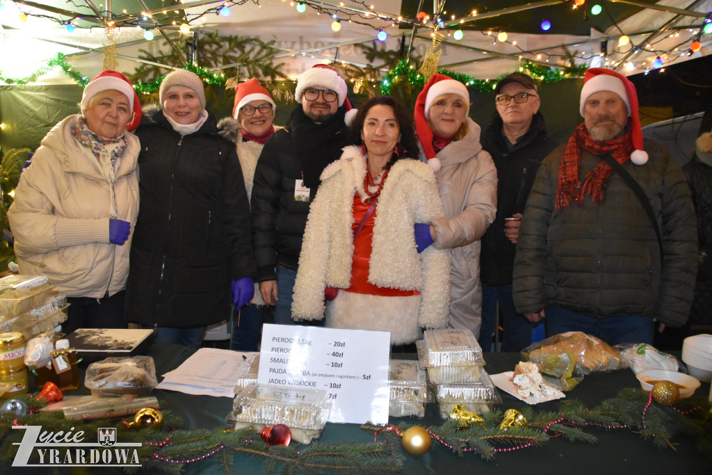Mikołajki z Gwiazdami w Wiskitkach w bajkowej scenerii