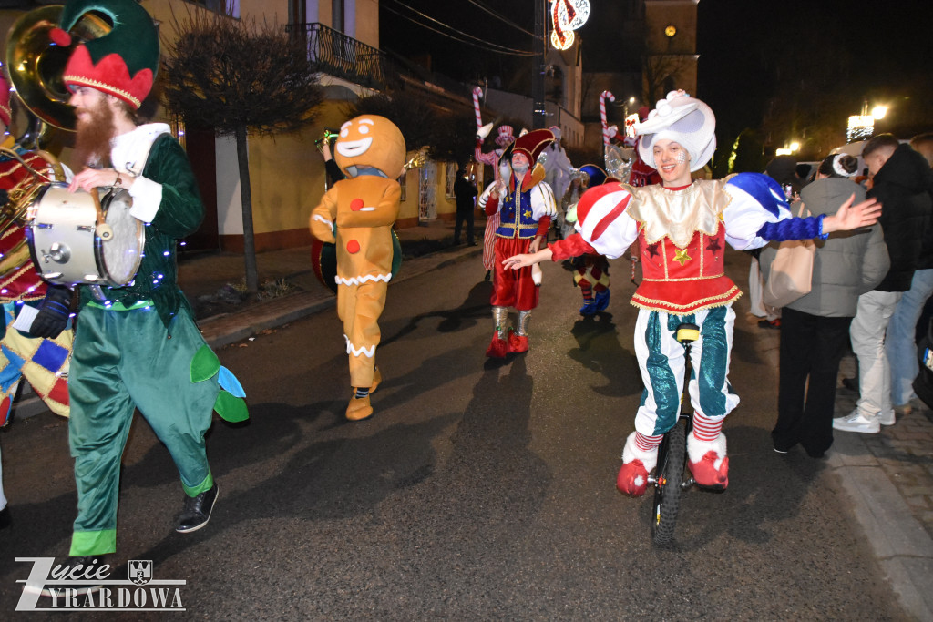 Mikołajki z Gwiazdami w Wiskitkach w bajkowej scenerii