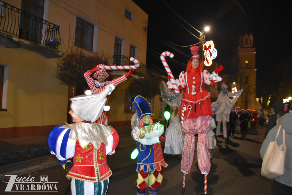 Mikołajki z Gwiazdami w Wiskitkach w bajkowej scenerii