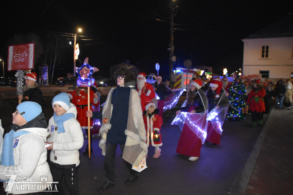 Mikołajki z Gwiazdami w Wiskitkach w bajkowej scenerii