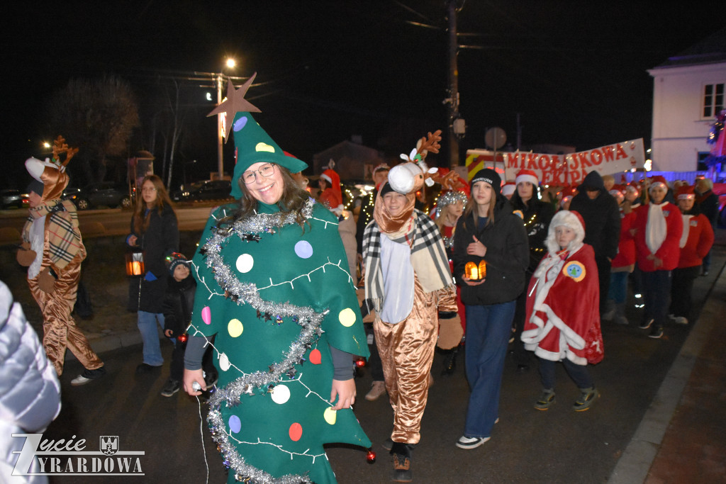 Mikołajki z Gwiazdami w Wiskitkach w bajkowej scenerii