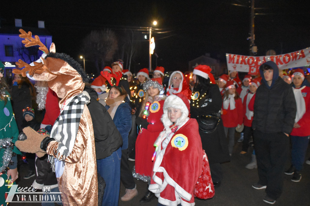 Mikołajki z Gwiazdami w Wiskitkach w bajkowej scenerii