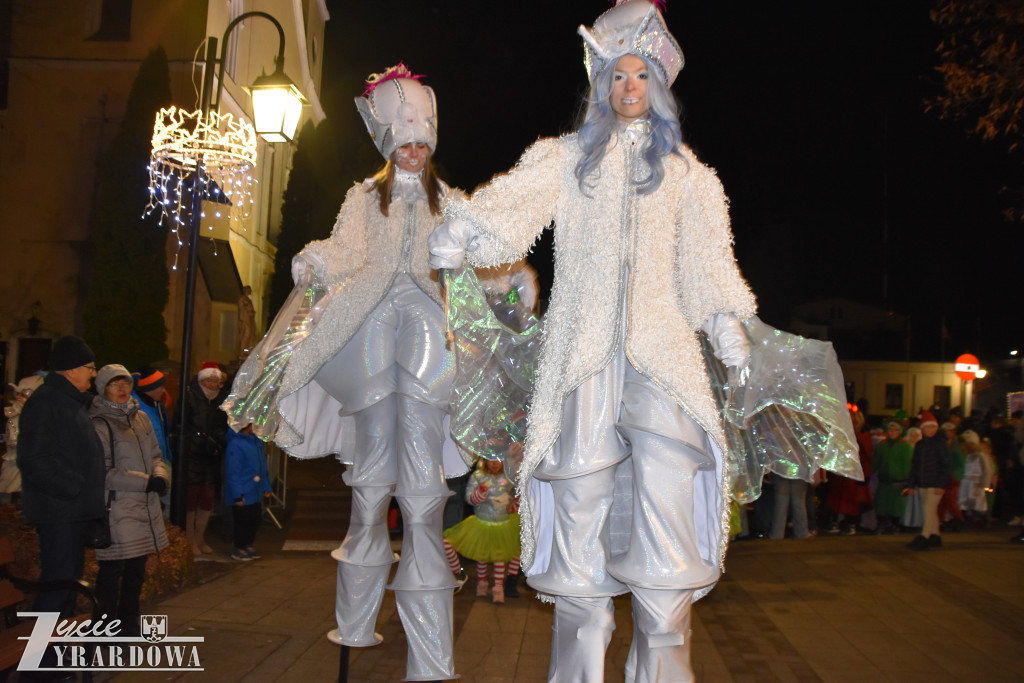 Mikołajki z Gwiazdami w Wiskitkach w bajkowej scenerii