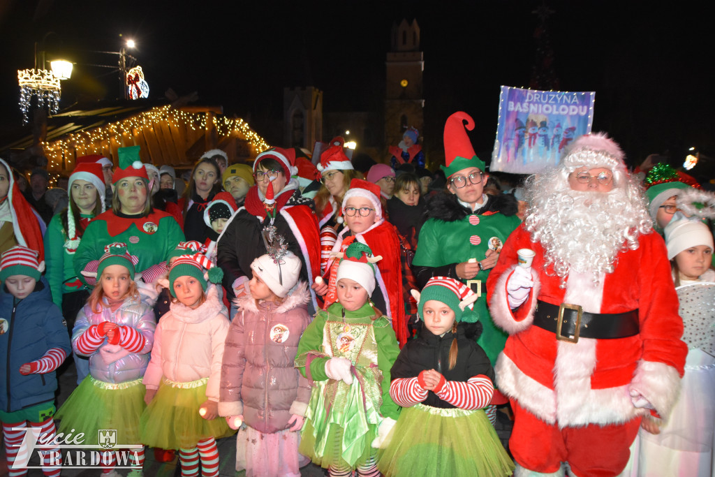 Mikołajki z Gwiazdami w Wiskitkach w bajkowej scenerii