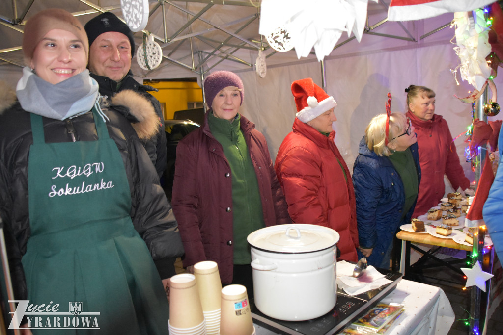 Mikołajki z Gwiazdami w Wiskitkach w bajkowej scenerii