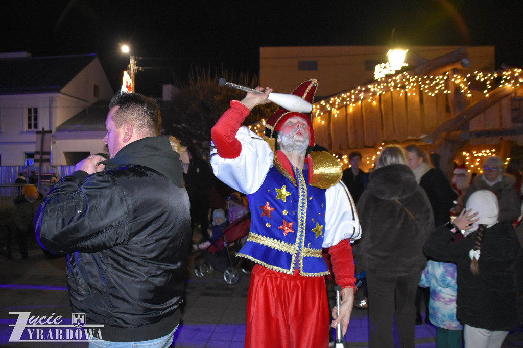 Mikołajki z Gwiazdami w Wiskitkach w bajkowej scenerii