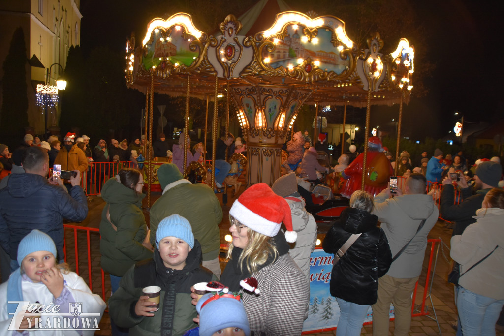 Mikołajki z Gwiazdami w Wiskitkach w bajkowej scenerii