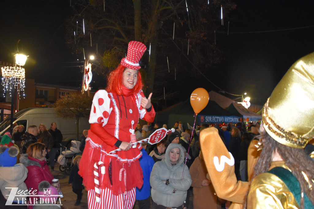 Mikołajki z Gwiazdami w Wiskitkach w bajkowej scenerii