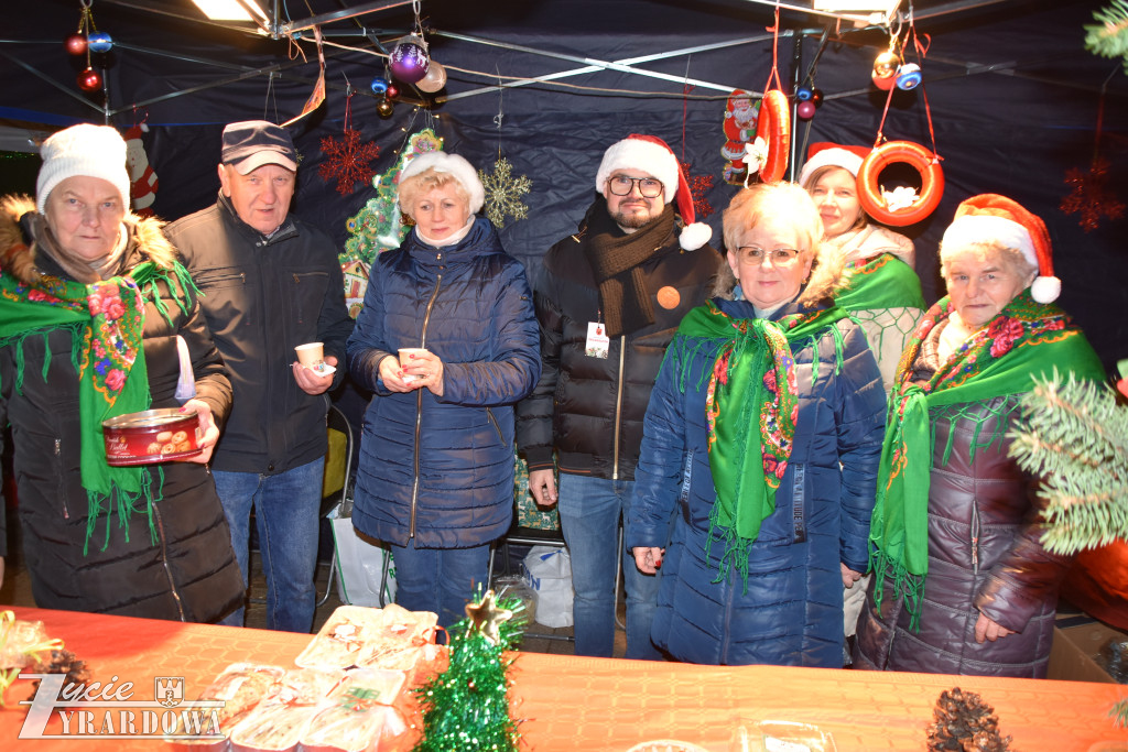 Mikołajki z Gwiazdami w Wiskitkach w bajkowej scenerii