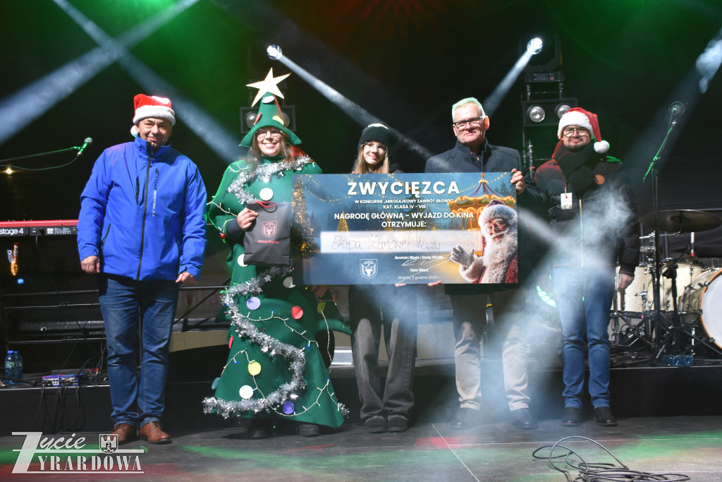 Mikołajki z Gwiazdami w Wiskitkach w bajkowej scenerii