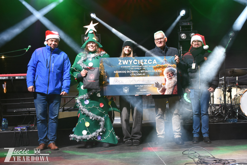 Mikołajki z Gwiazdami w Wiskitkach w bajkowej scenerii