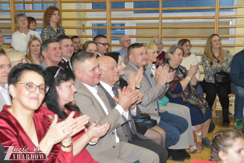 Mikołajkowa i świąteczna integracja w Bartnikach