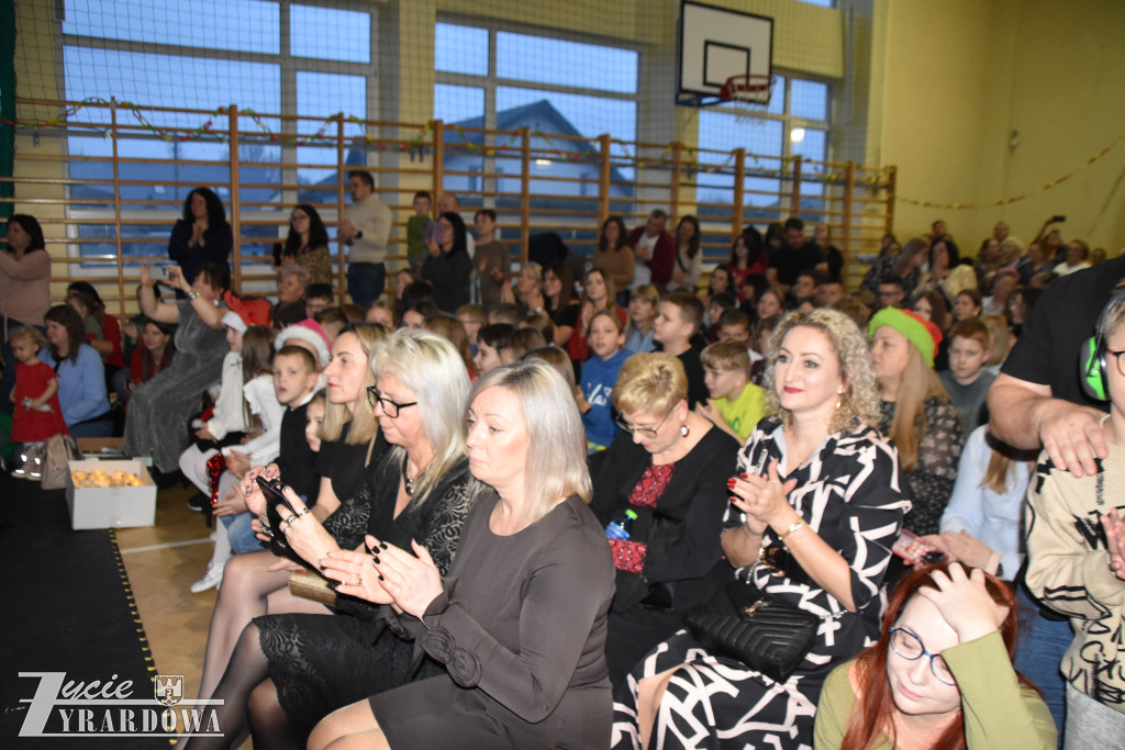 Mikołajkowa i świąteczna integracja w Bartnikach