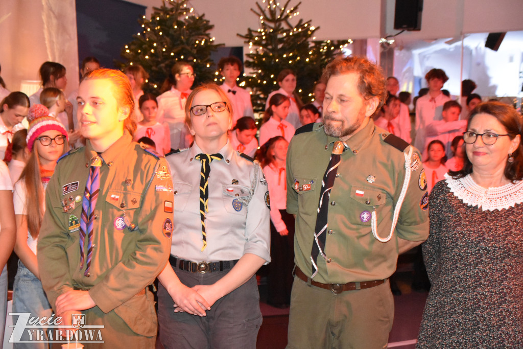 Jasełka i piękna atmosfera bliskiego Bożego Narodzenia