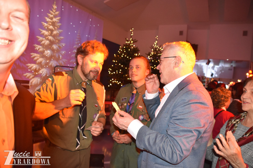 Jasełka i piękna atmosfera bliskiego Bożego Narodzenia