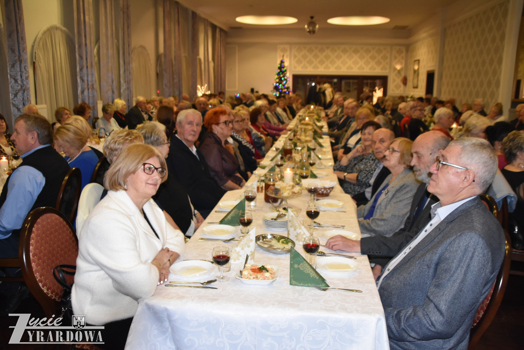 Jak w cudownej rodzinie – same piękne gesty