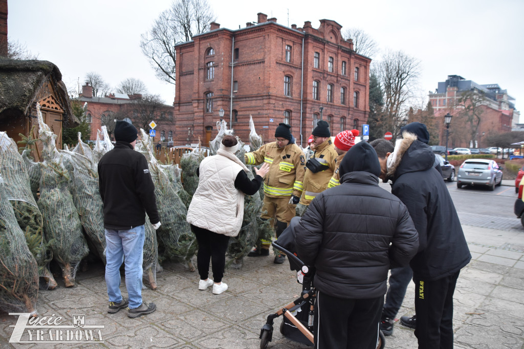 Można kupić - „Choinka od Strażaka”