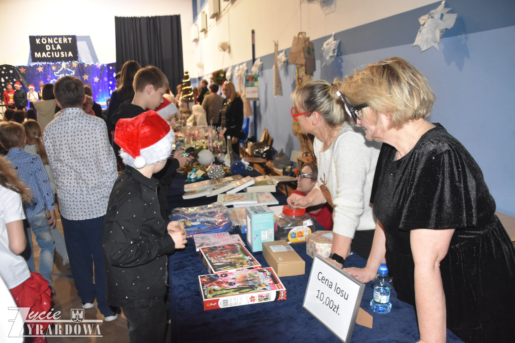 Wielkie serca pięknie zagrały dla Maciusia