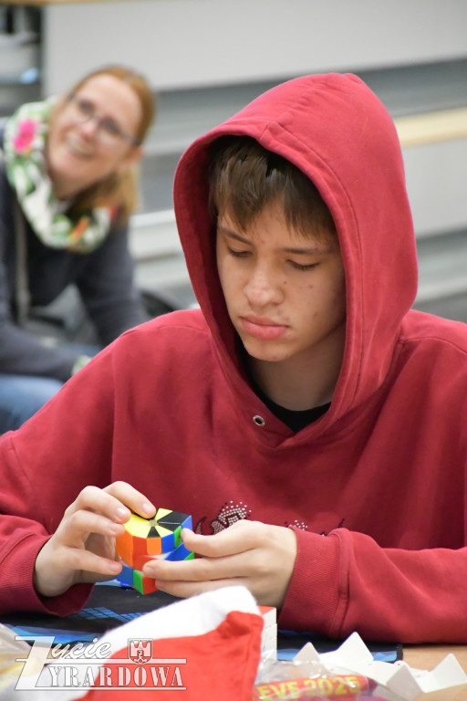 Kostka Rubika rządziła w Żyrardowie