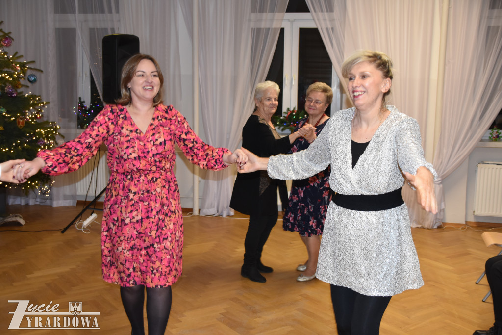 Do seniorów też przyszedł Święty Mikołaj