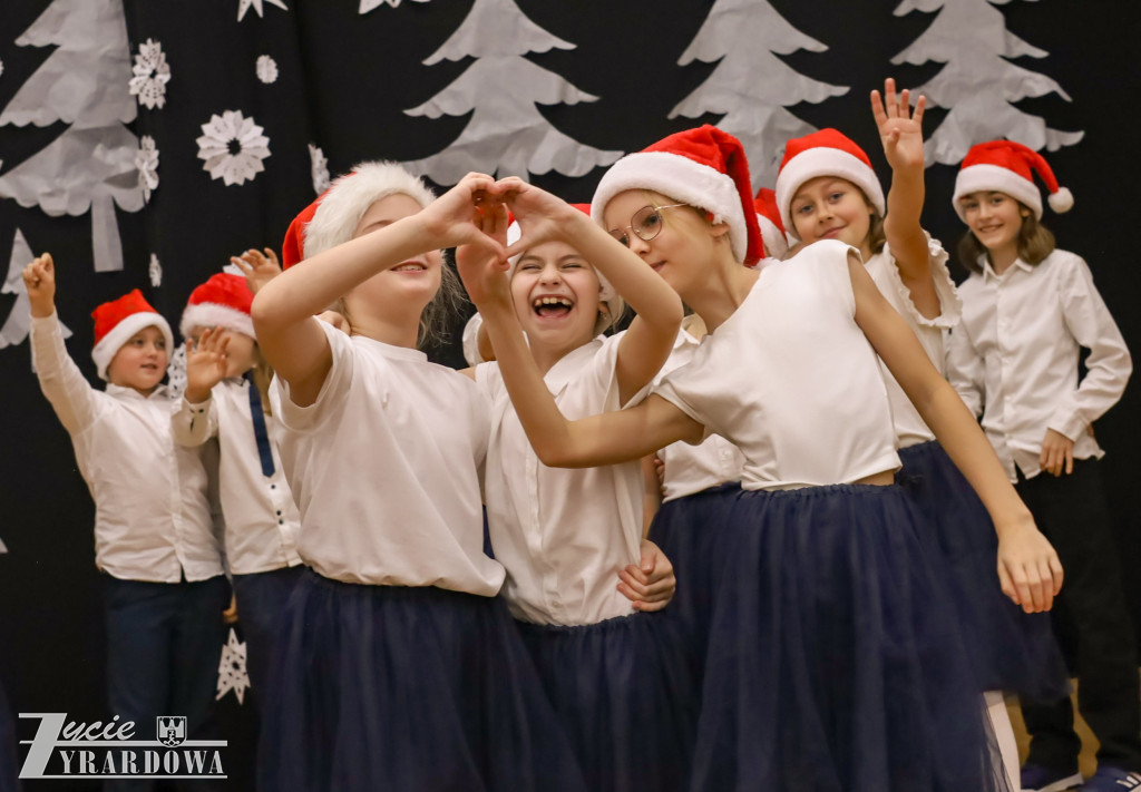 Święta tuż-tuż: kiermasz i wspólne kolędowanie