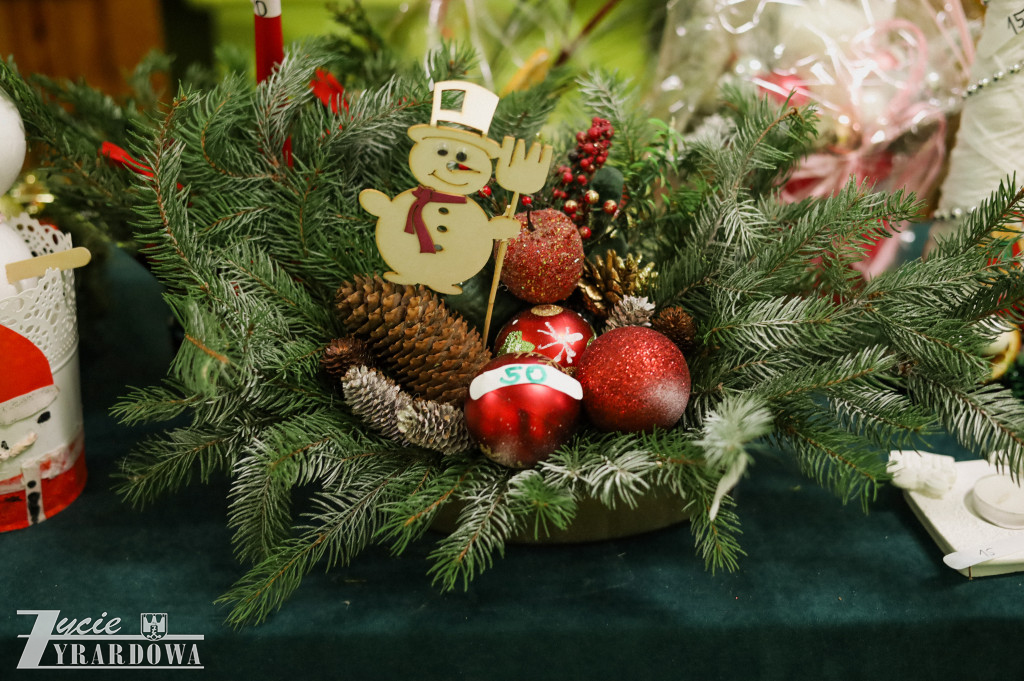 Święta tuż-tuż: kiermasz i wspólne kolędowanie