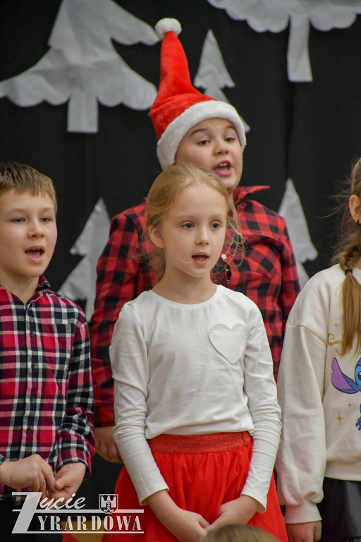 Święta tuż-tuż: kiermasz i wspólne kolędowanie