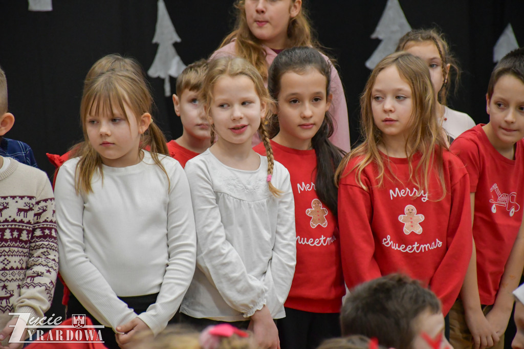 Święta tuż-tuż: kiermasz i wspólne kolędowanie