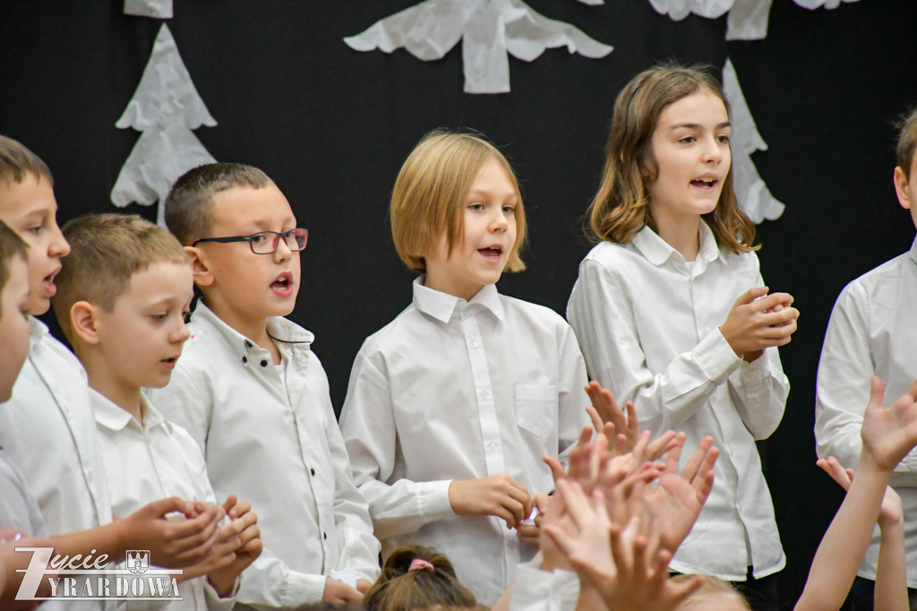 Święta tuż-tuż: kiermasz i wspólne kolędowanie