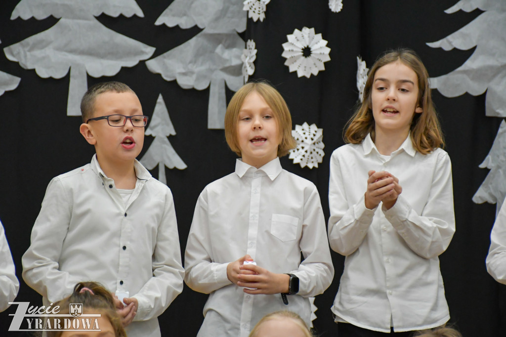 Święta tuż-tuż: kiermasz i wspólne kolędowanie