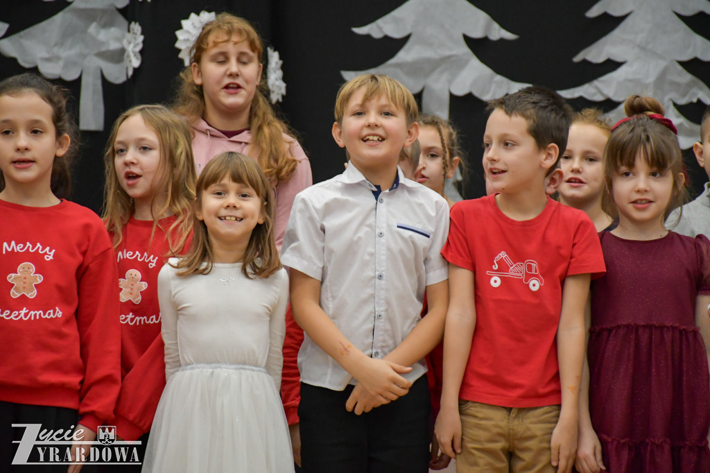 Święta tuż-tuż: kiermasz i wspólne kolędowanie