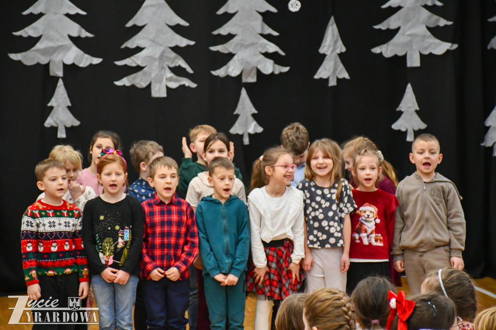 Święta tuż-tuż: kiermasz i wspólne kolędowanie