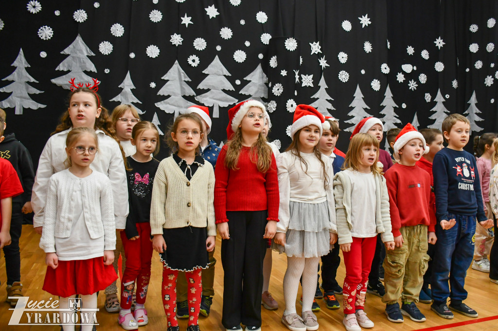 Święta tuż-tuż: kiermasz i wspólne kolędowanie