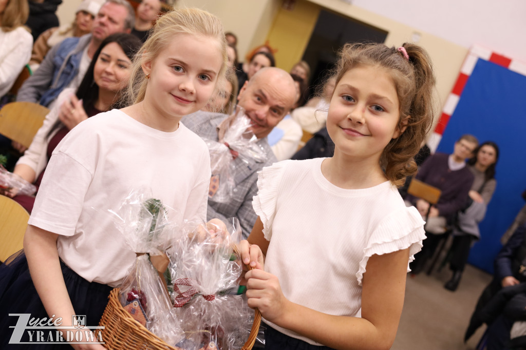 Święta tuż-tuż: kiermasz i wspólne kolędowanie