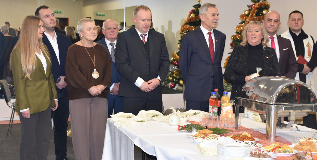 Nieomal jednogłośny budżet, potem Wigilia