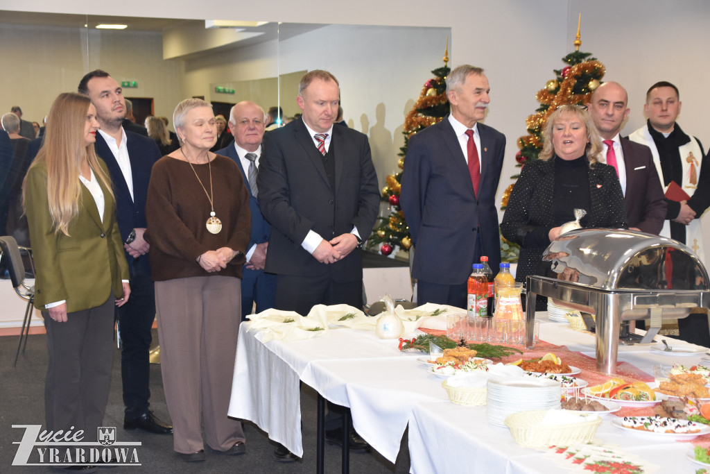 Nieomal jednogłośny budżet, potem Wigilia