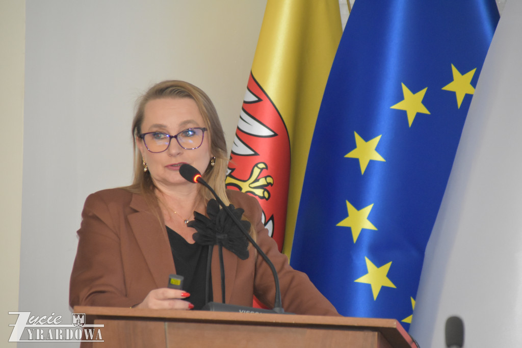 Nieomal jednogłośny budżet, potem Wigilia