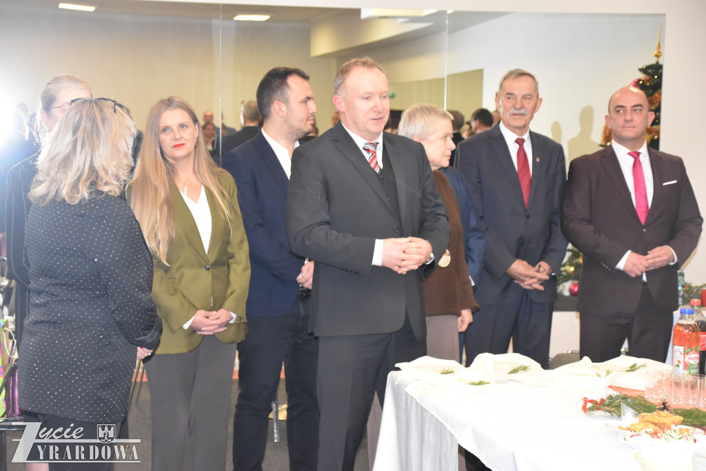 Nieomal jednogłośny budżet, potem Wigilia