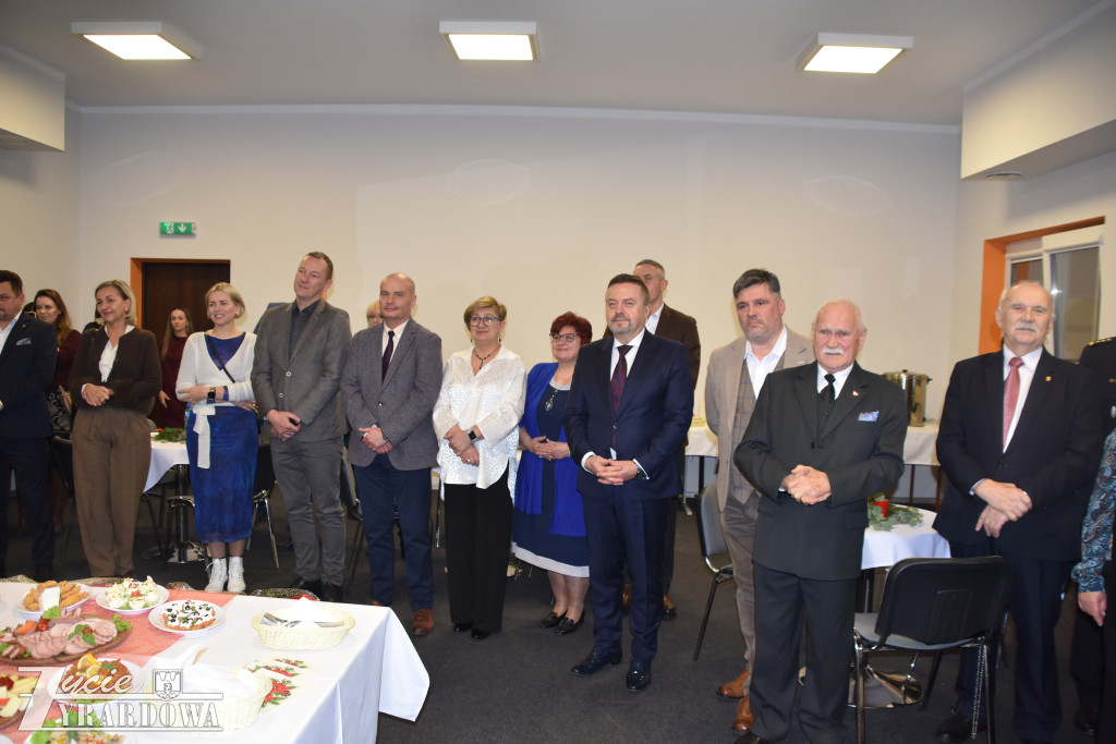 Nieomal jednogłośny budżet, potem Wigilia