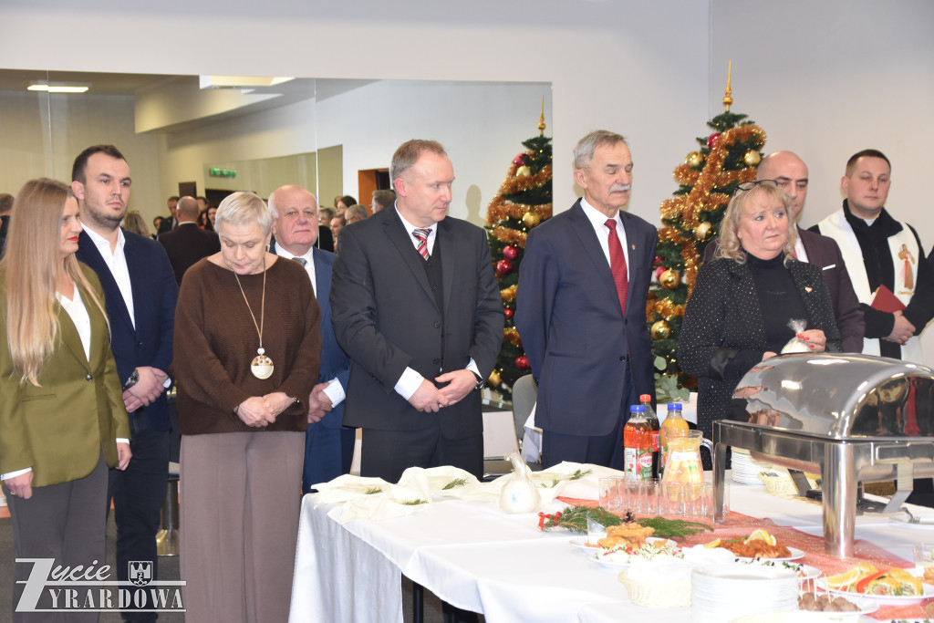 Nieomal jednogłośny budżet, potem Wigilia